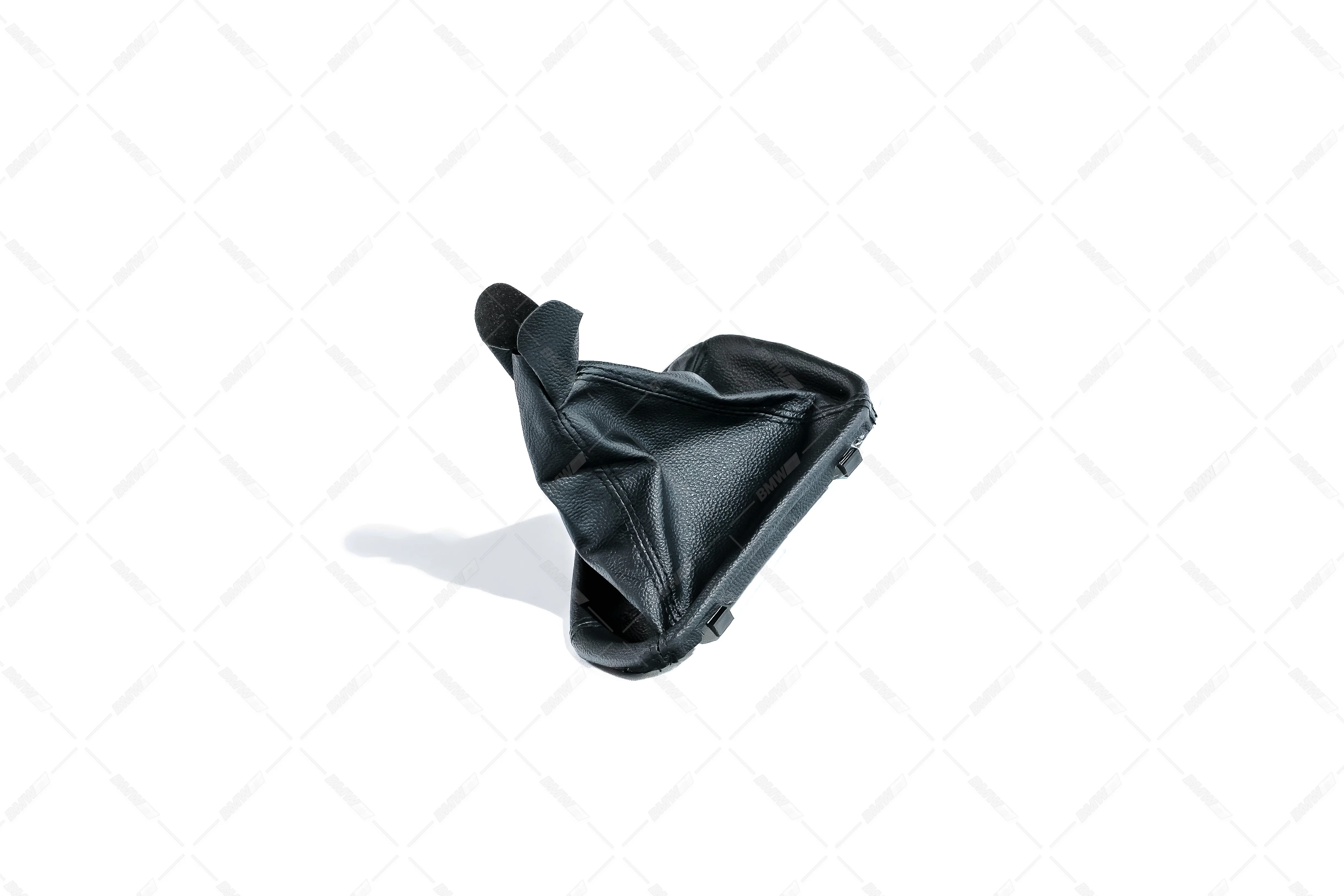 BMW E39 Vaihdetangon suojapussi - Image 4