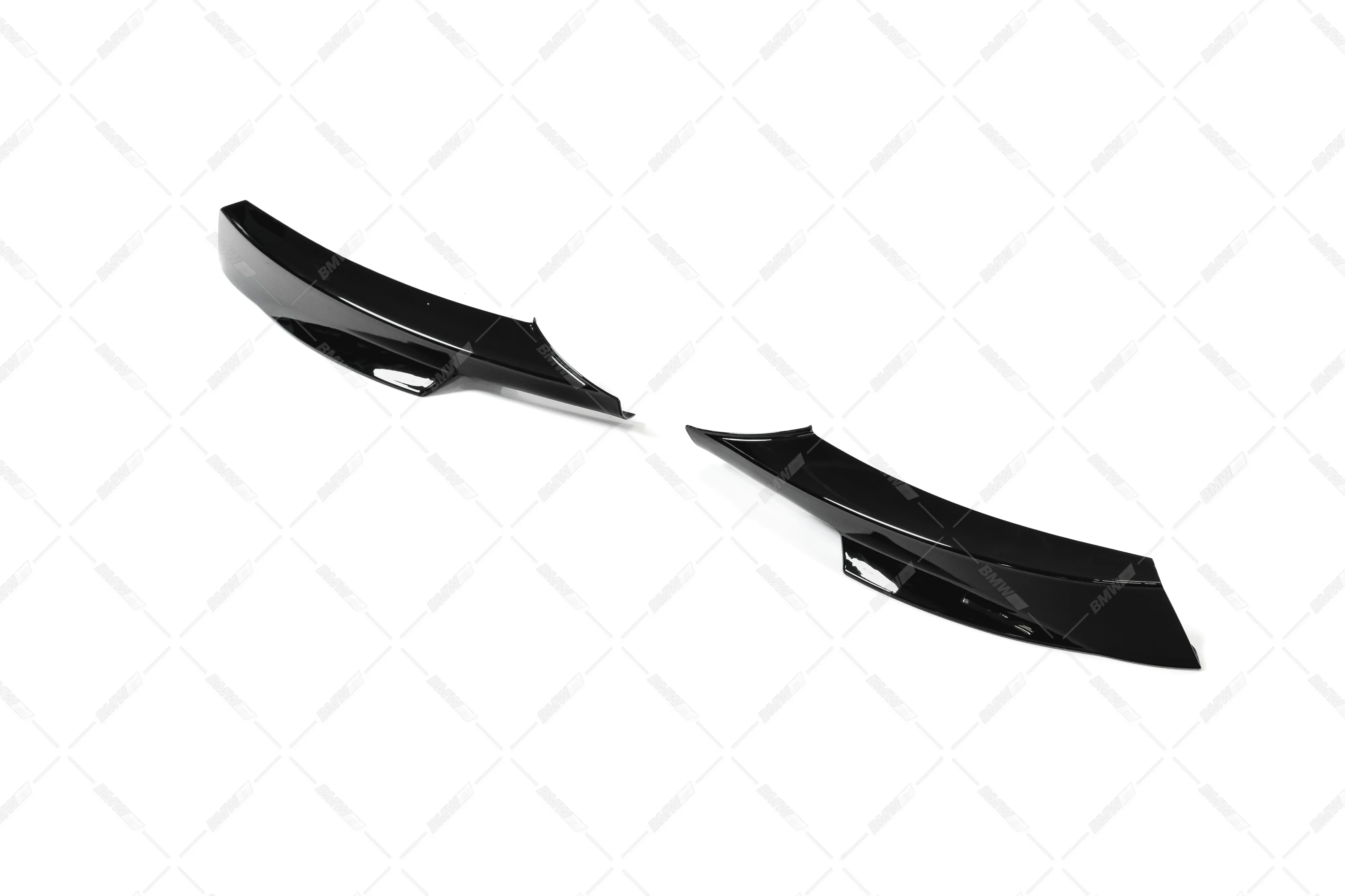 BMW E90 / E91 LCI M-sport kiiltävän mustat etupuskurin kulmasplitterit - Image 4