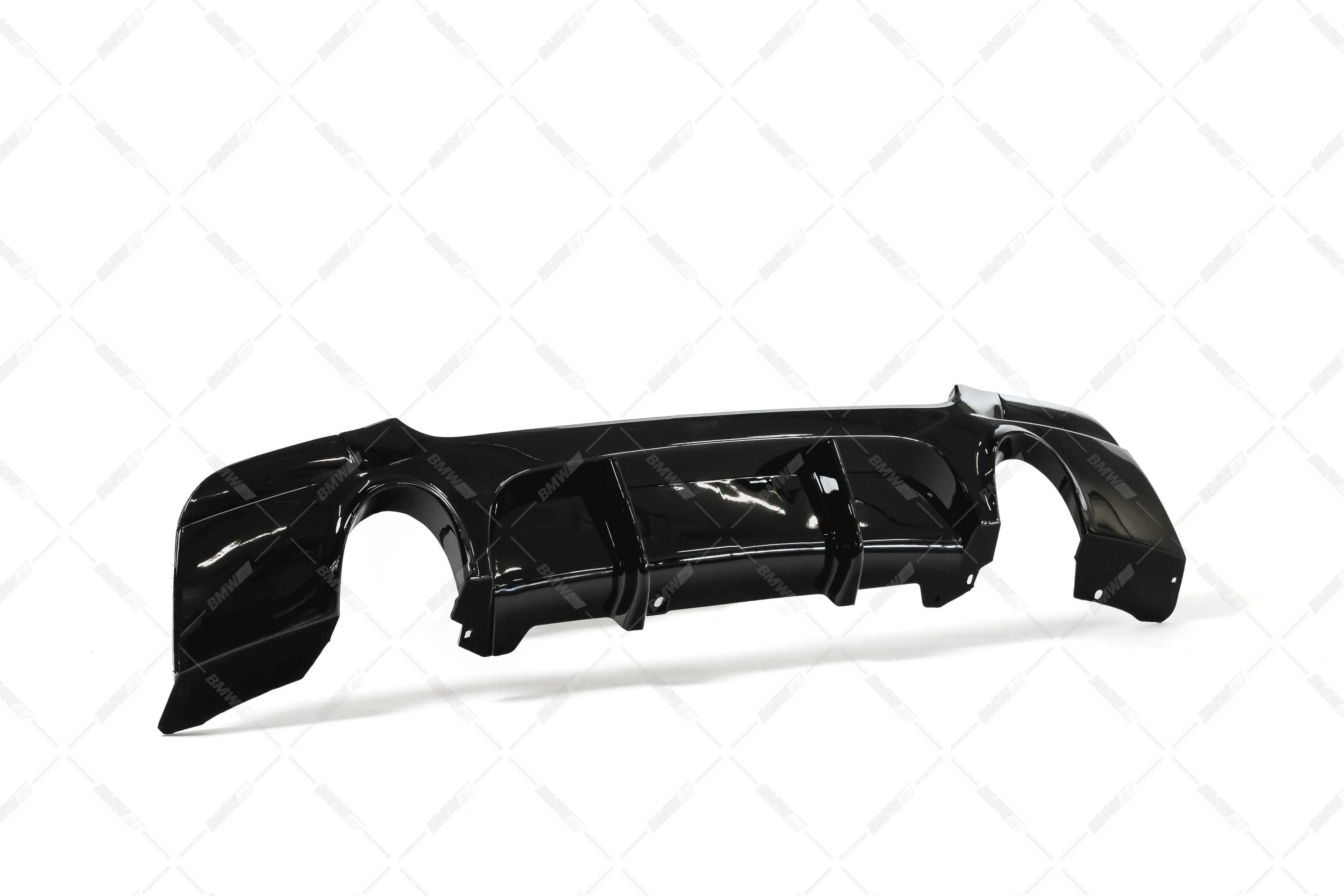 BMW E92 / E93, 335i/335d M-Performance Look takadiffuusori tuplaulostuloilla - Image 4