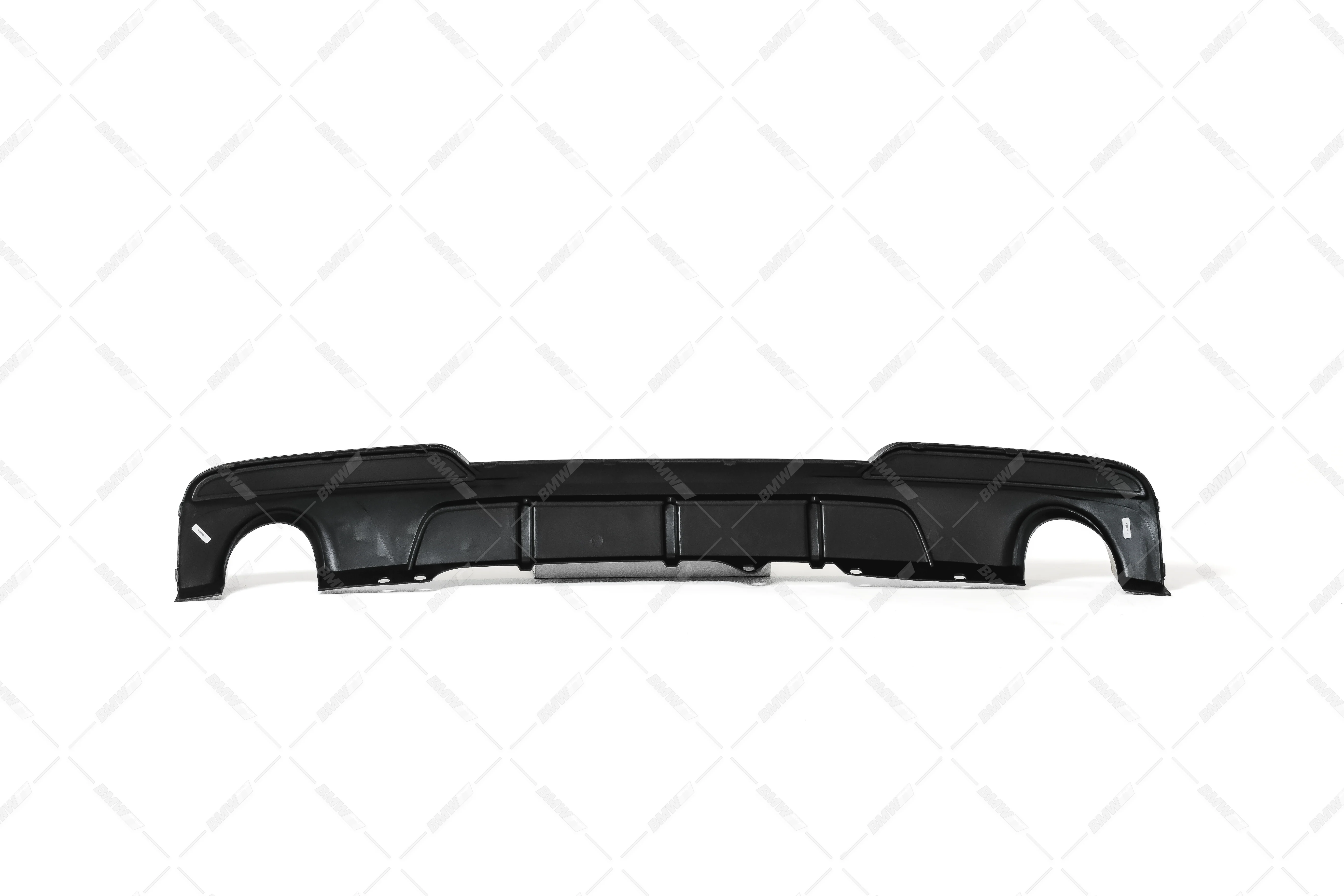 Bmw F10 F11 kiiltävän musta M-performance look diffuusori tuplaulostuloilla - Image 6