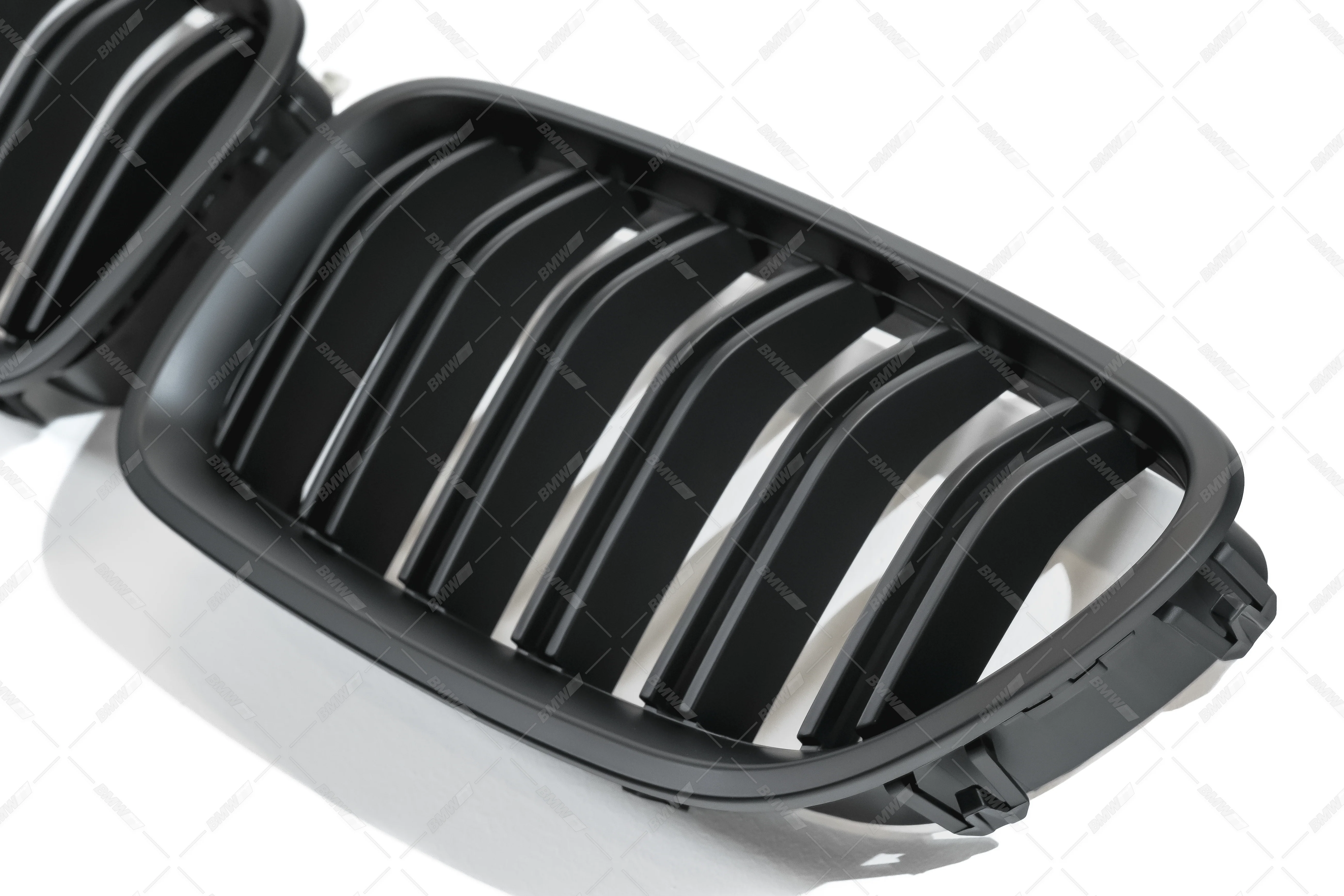 BMW F10 F11, M-Look matta mustat munuaiset - Image 3