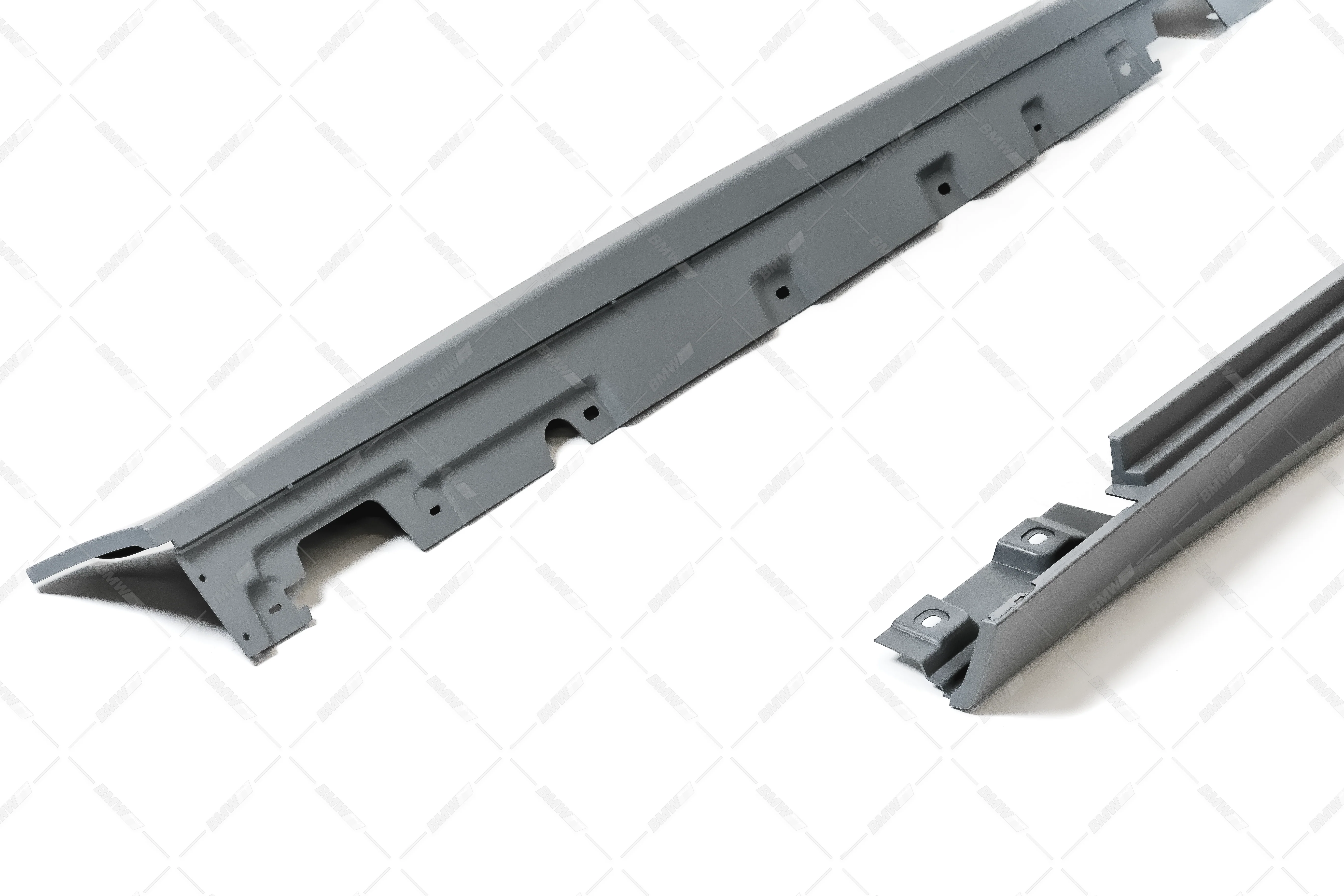 BMW F10 F11, M-sport look sivuhelmat - Image 4