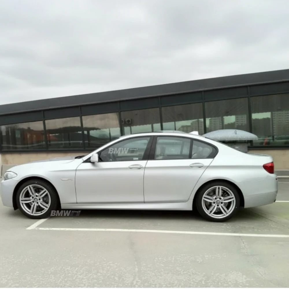 BMW F10 F11, M5-look sivuhelmat - Image 5