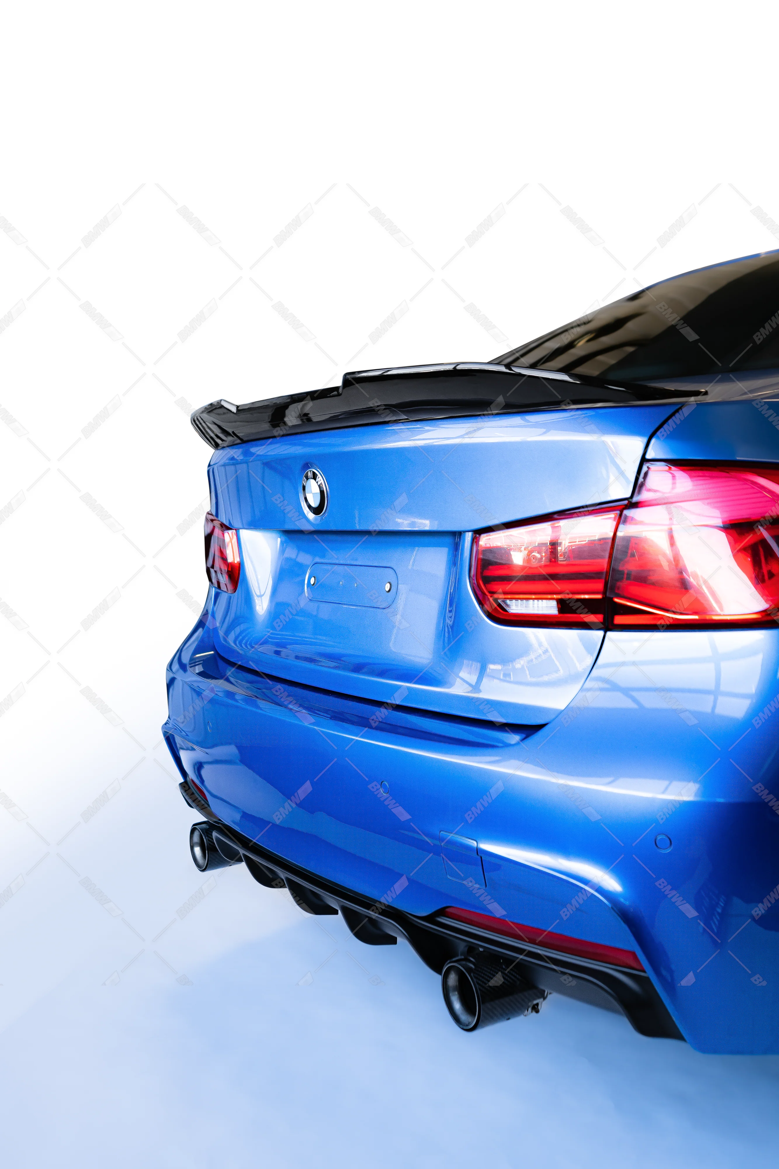 BMW F30, PSM-Look kiiltävän musta takaspoileri - Image 6