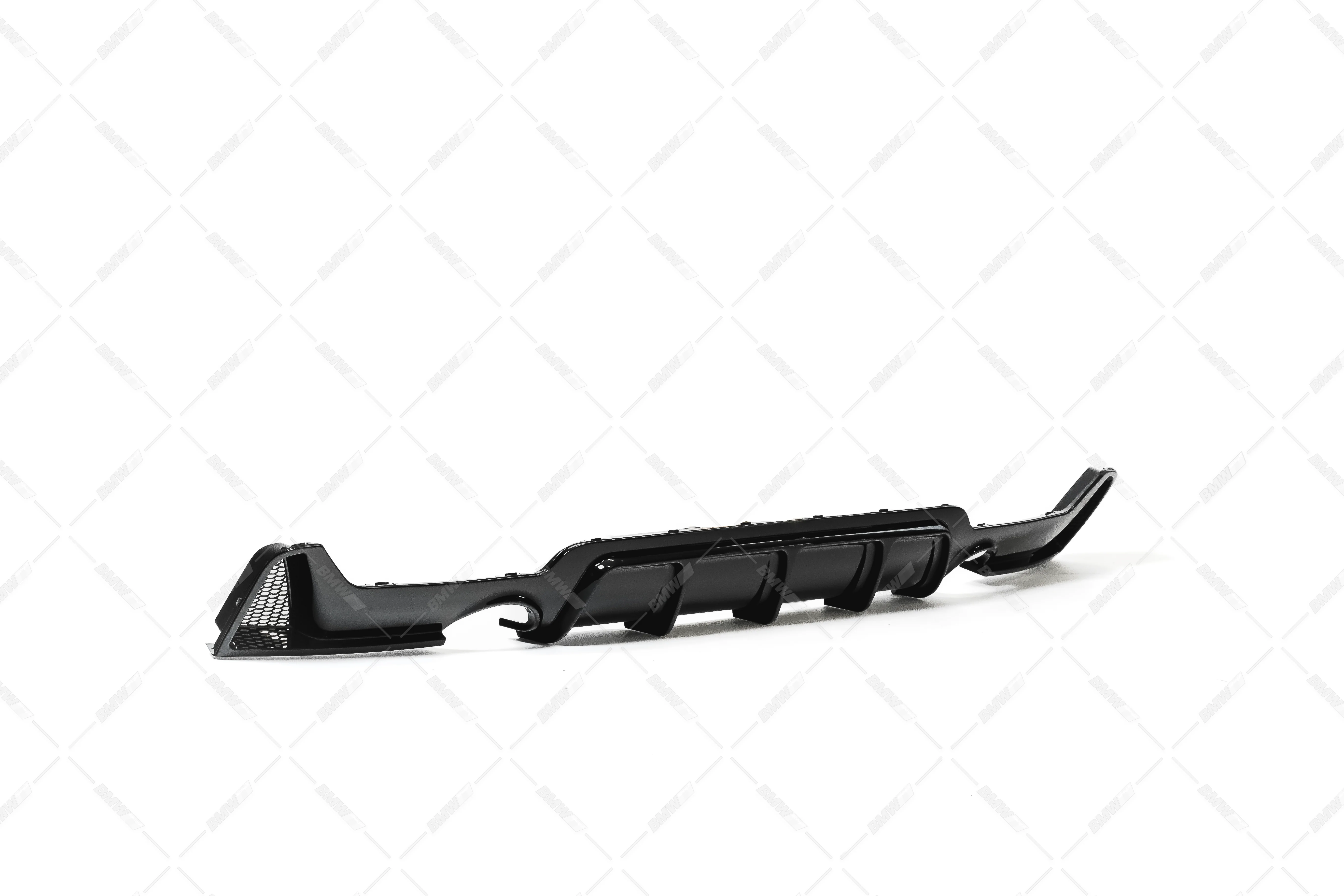 BMW F32 F33 F36 M-Performance kiiltävän musta takapuskurin diffusori yhdelle putkenpäälle vasemmalla ja oikealla - Image 6