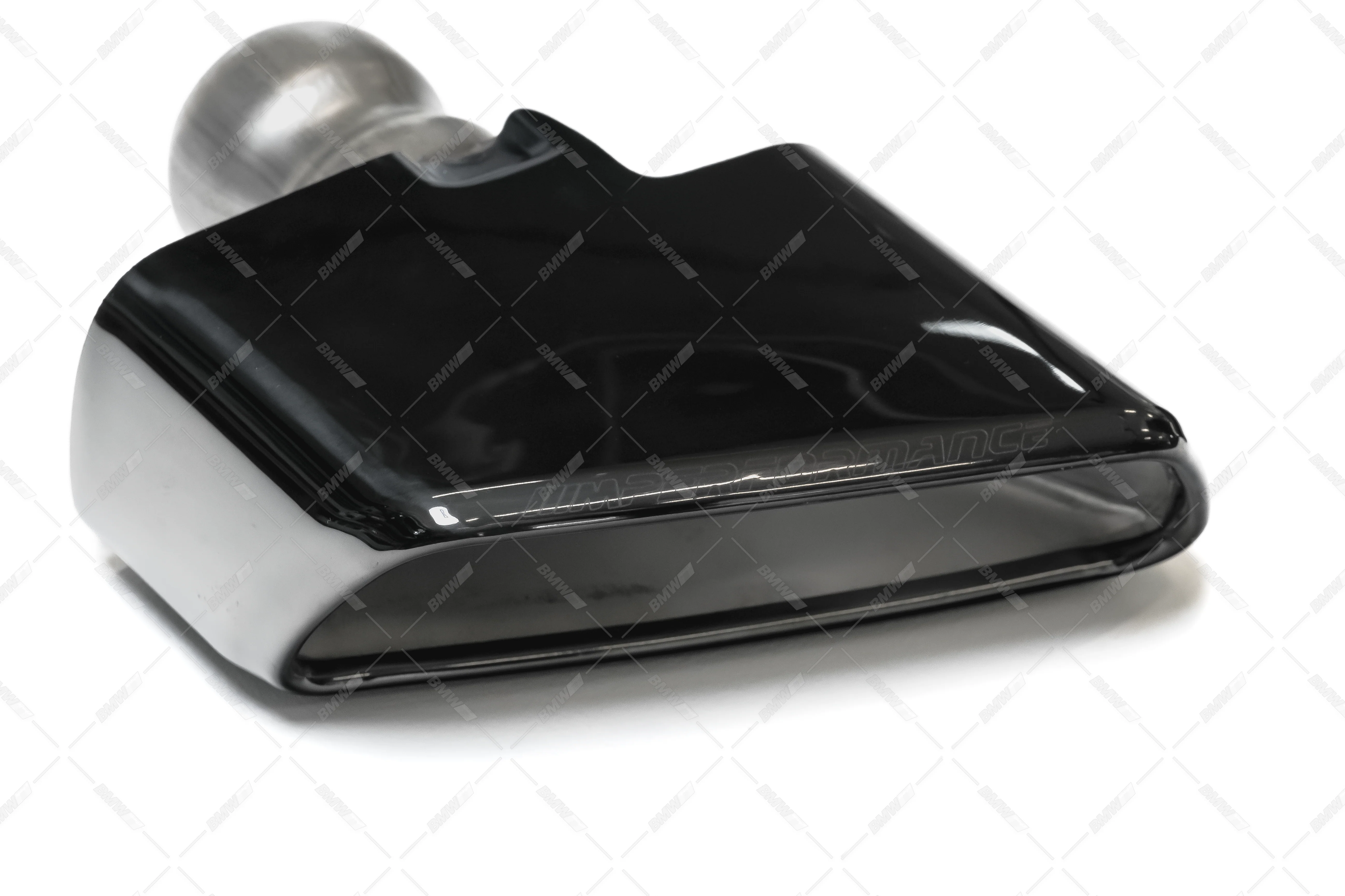 BMW G30 G31 , M540i look putkenpäät - Image 4