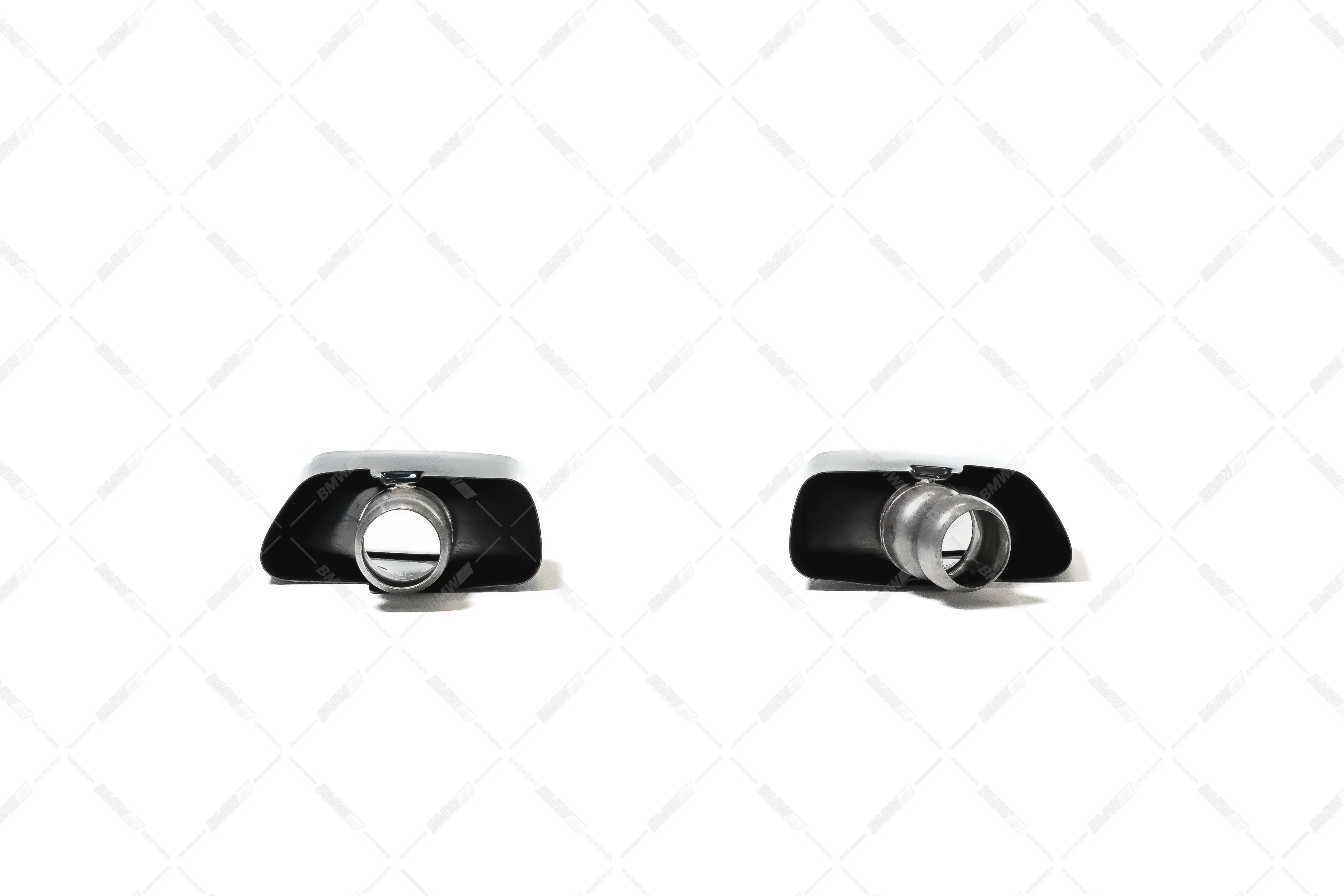 BMW G30 G31 , M540i look putkenpäät - Image 5